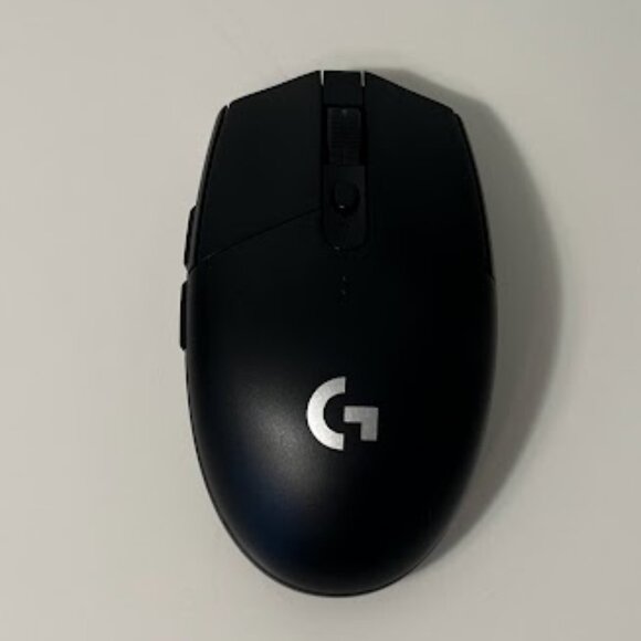 Logitech G305 Lightspeed Wireless Gaming Mouse